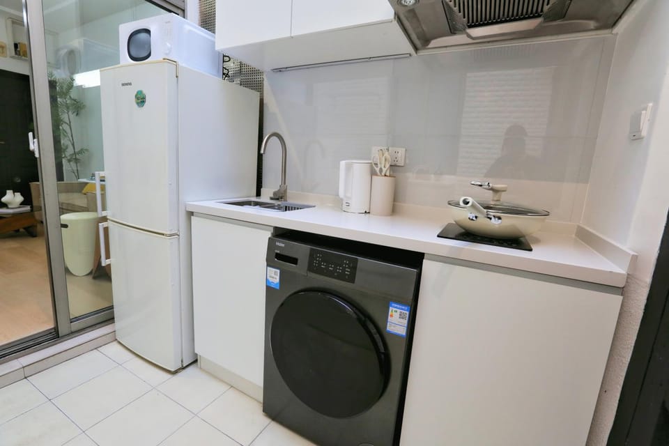 YunXi - Spacious Urban Studio Apartment in Shanghai