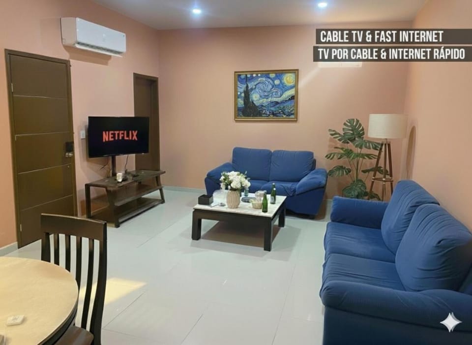 Golden Zone Gem 3-Suite Apt with Parking Apartment in Mazatlan