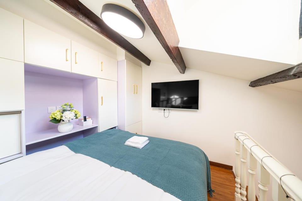 TianGuang - Chic Open-Plan Loft with Full Home Amenities Apartment in Shanghai