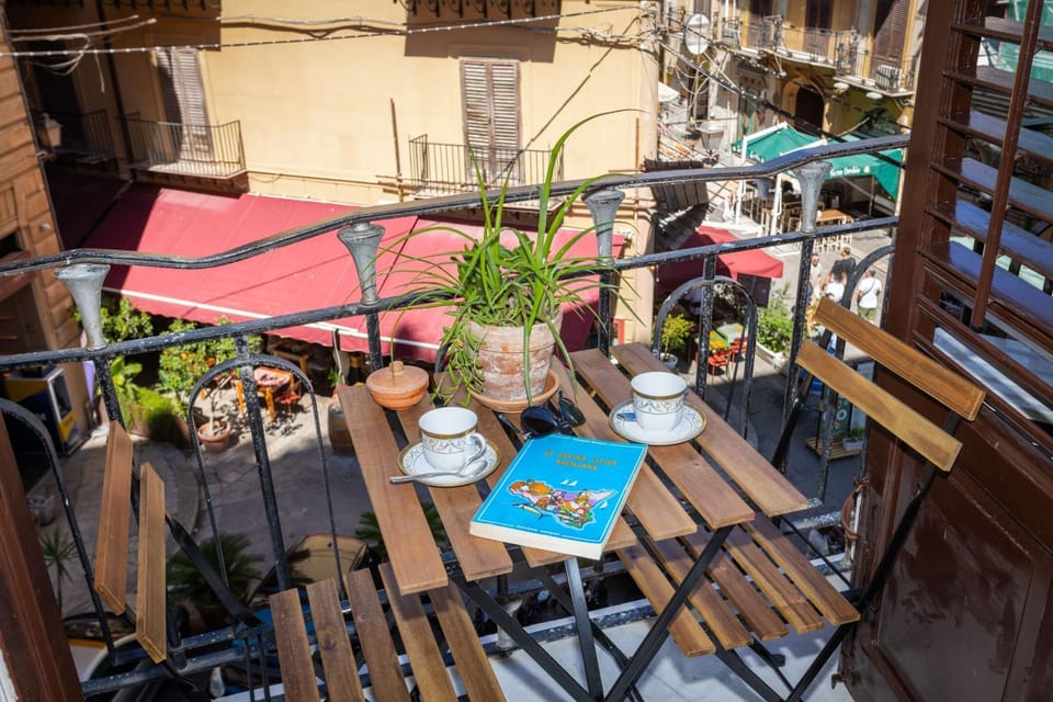 View (from property/room), Balcony/Terrace