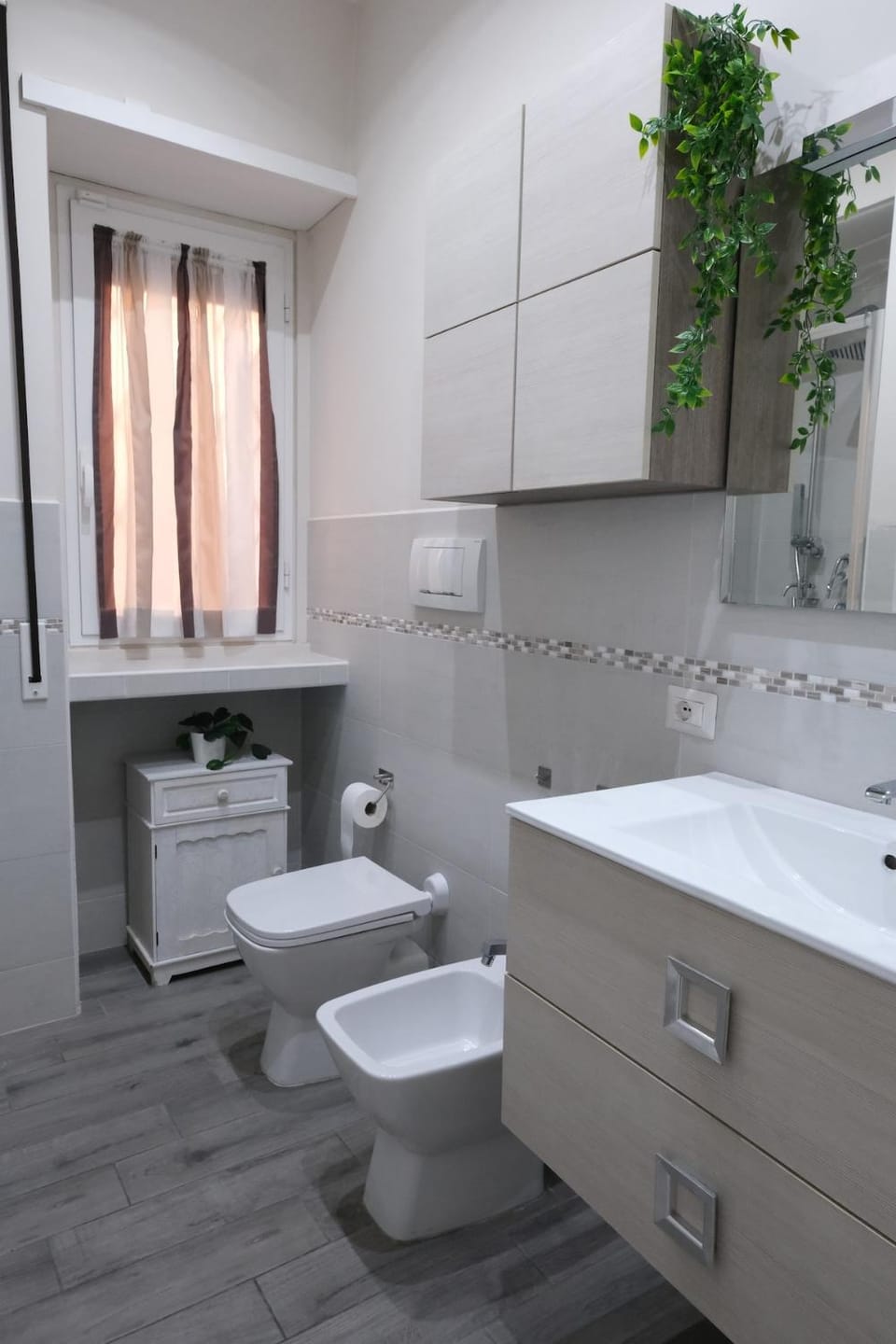 Rome - Oasis with Private Garden in Parco Pamphilj Apartment in Rome