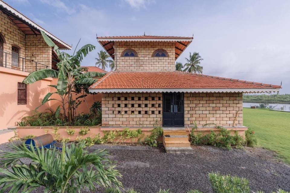 Rushitoya The Riverside Retreat Entire Villa Villa in Gujarat