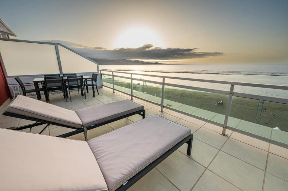 Terraza a Las Canteras Apartment in Las Palmas de Gran Canaria