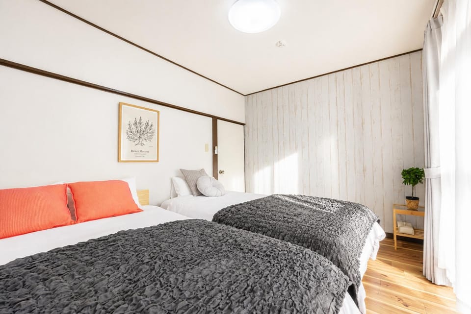 -Shibamata House- 9-minute walk from Shibamata Station!Direct service to Asakusa Station Apartment in Japan