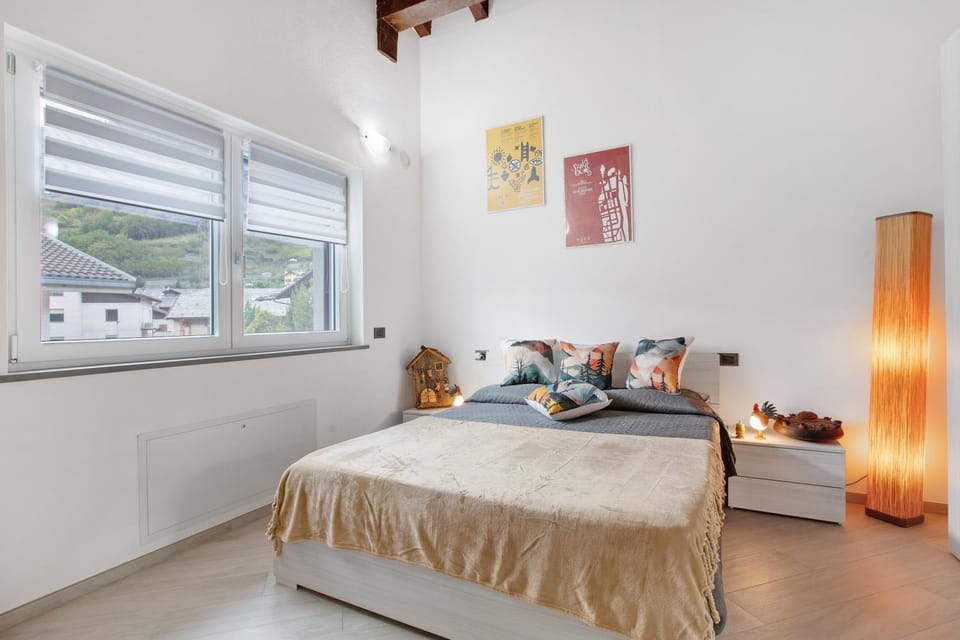 Living room, Bedroom