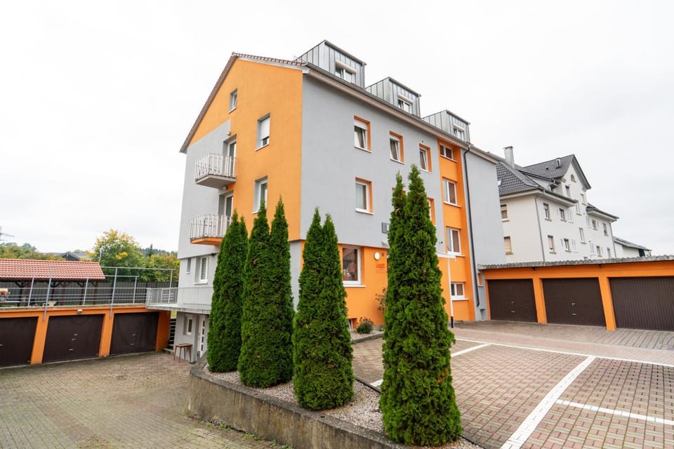 Property building, Facade/entrance, Parking