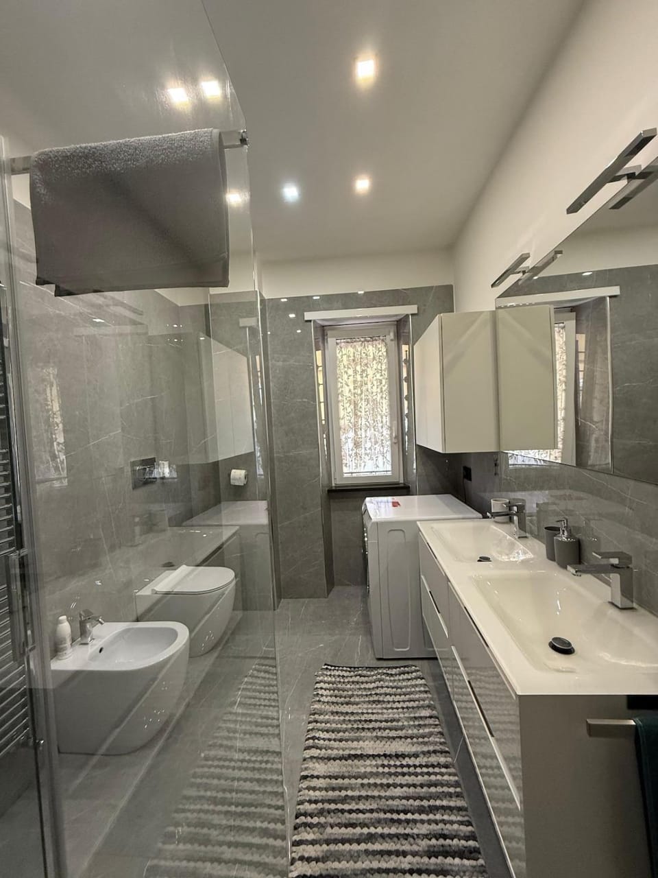 Shower, Toilet, Bathroom, bidet