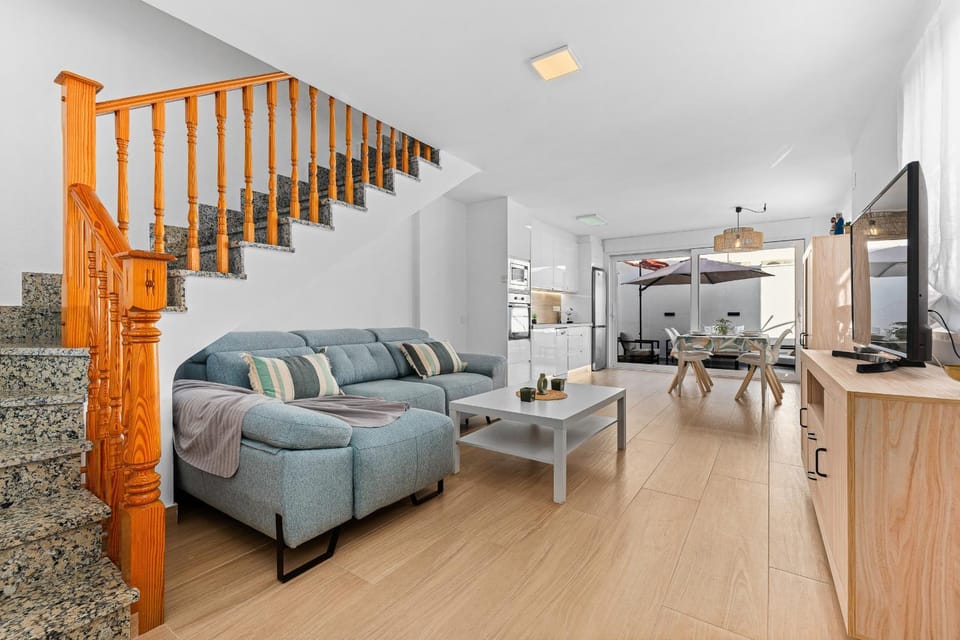 Communal lounge/ TV room, Living room