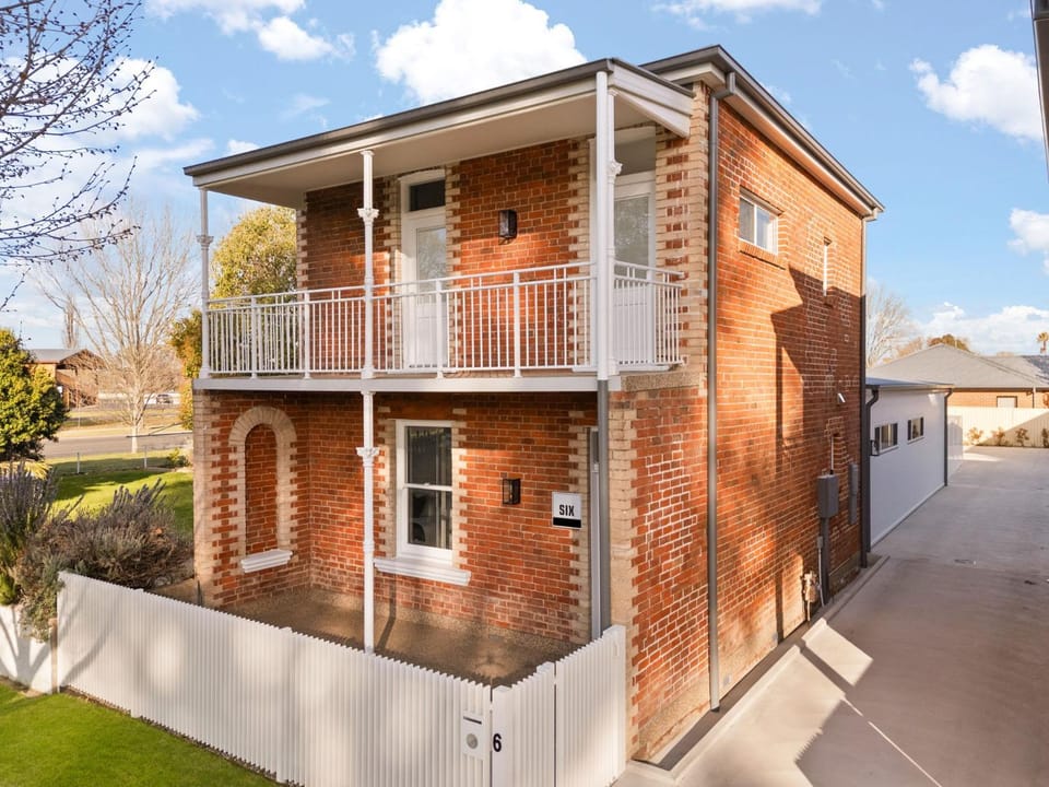 Sweet Seymour - 3 Bed 2 Bath Cosy & Modern Home House in Bathurst