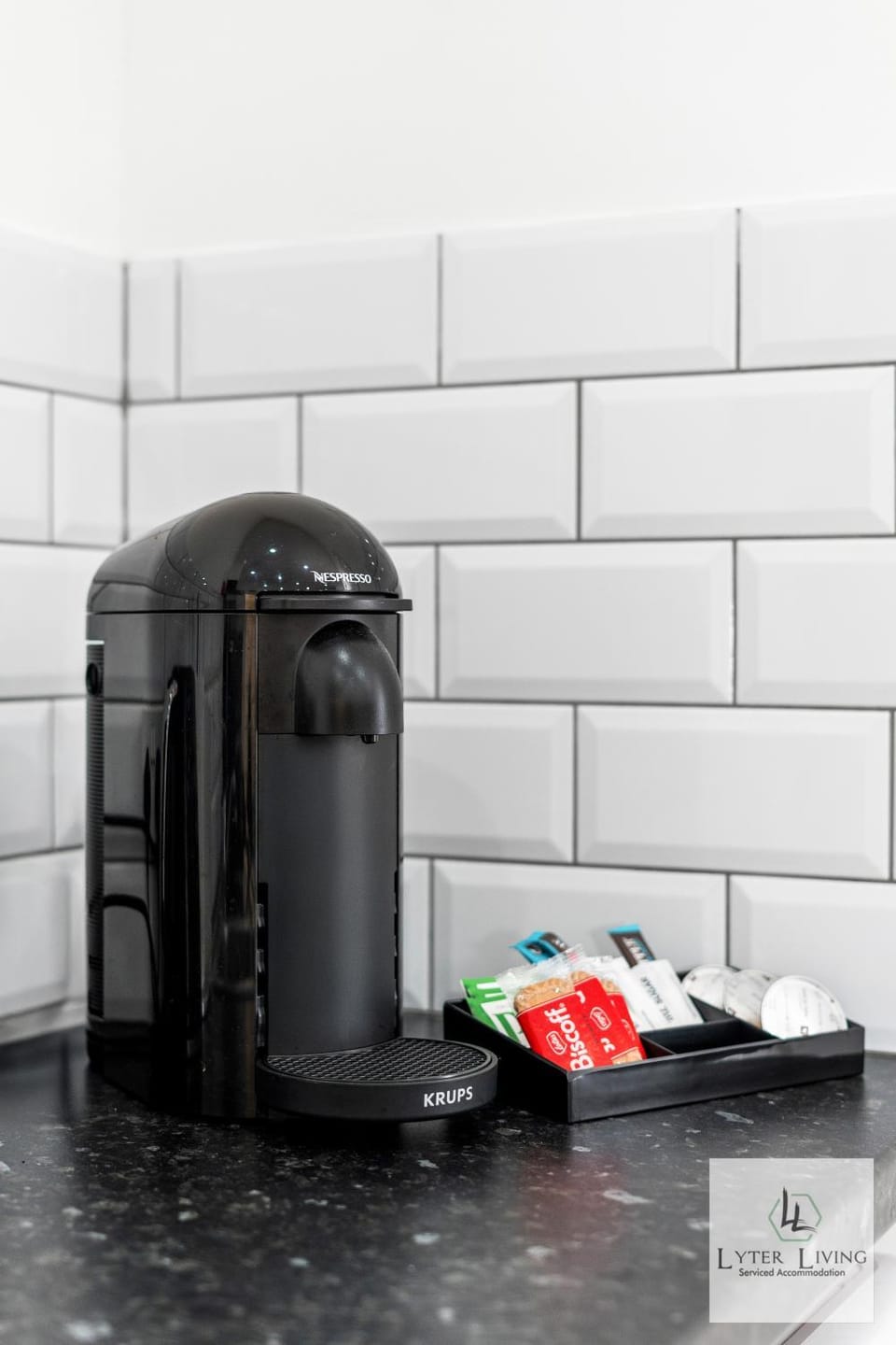 Coffee/tea facilities, Kitchen or kitchenette