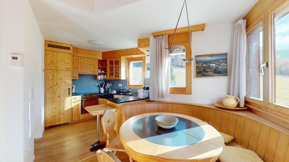 Abitaziun Charrers - Pontresina Apartment in Samedan