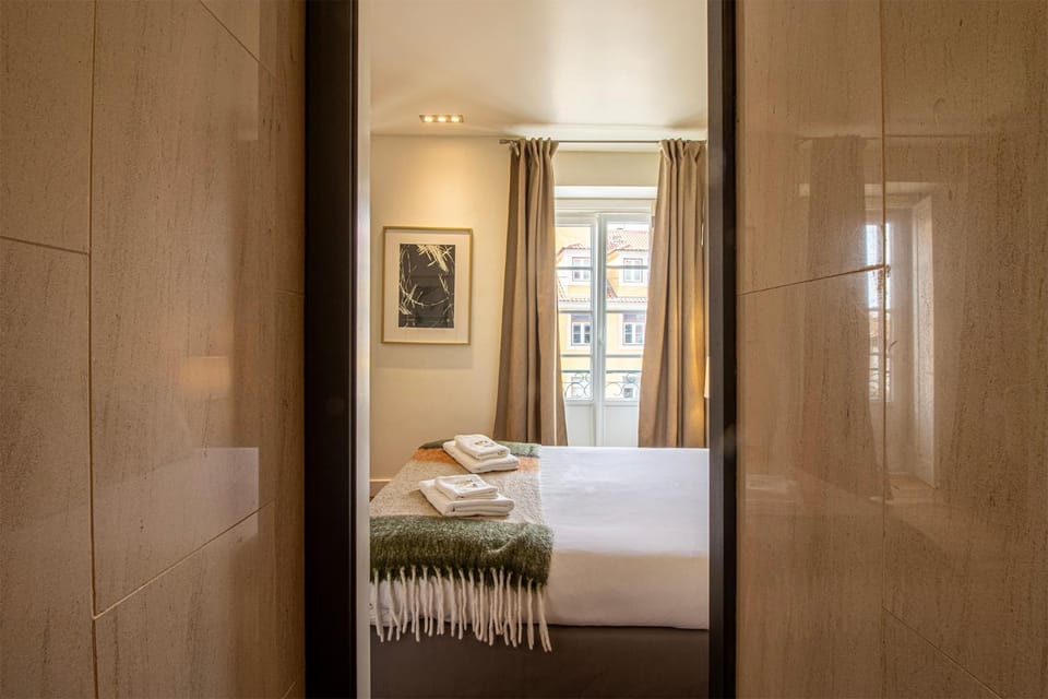 Chiado Deluxe Design 3 BR Apartment Apartment in Lisbon
