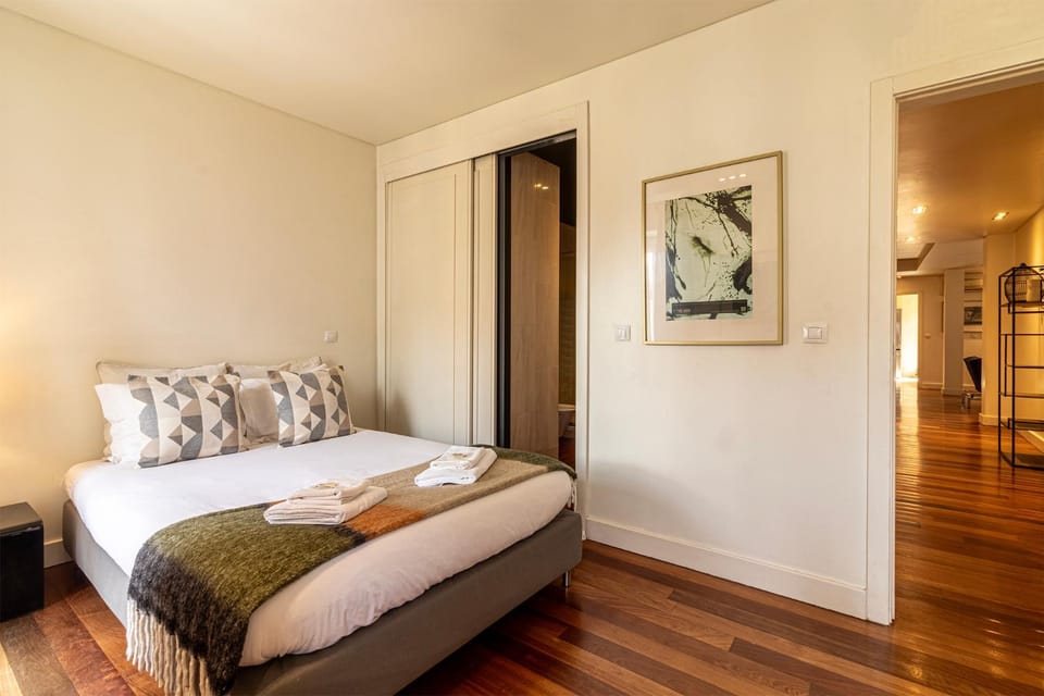 Chiado Deluxe Design 3 BR Apartment Apartment in Lisbon