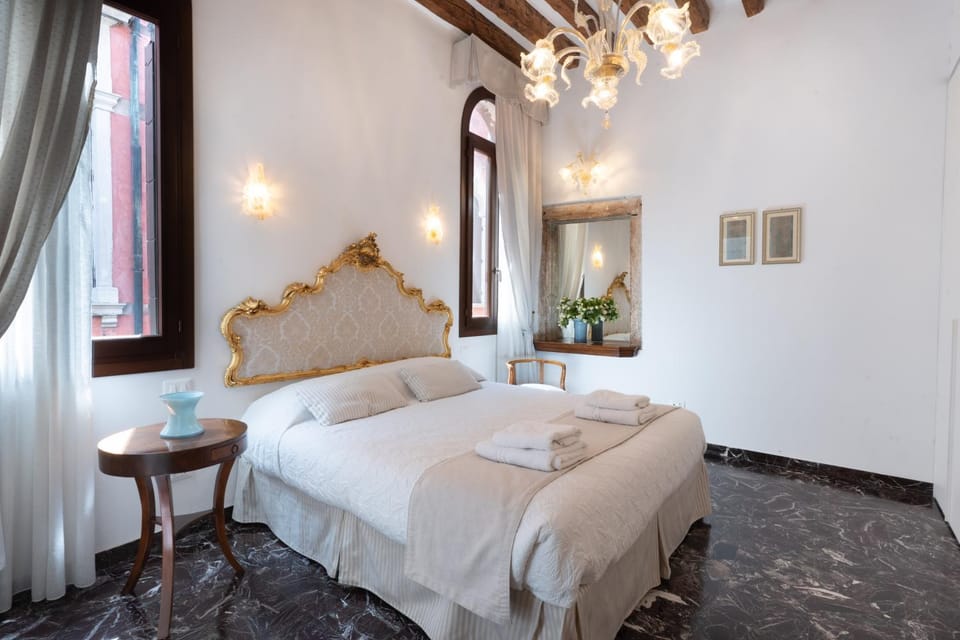 Ca' Venier Cannaregio Apartment in Venice