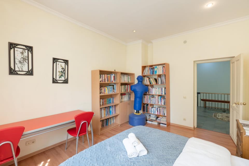 Bed, Library, Bedroom