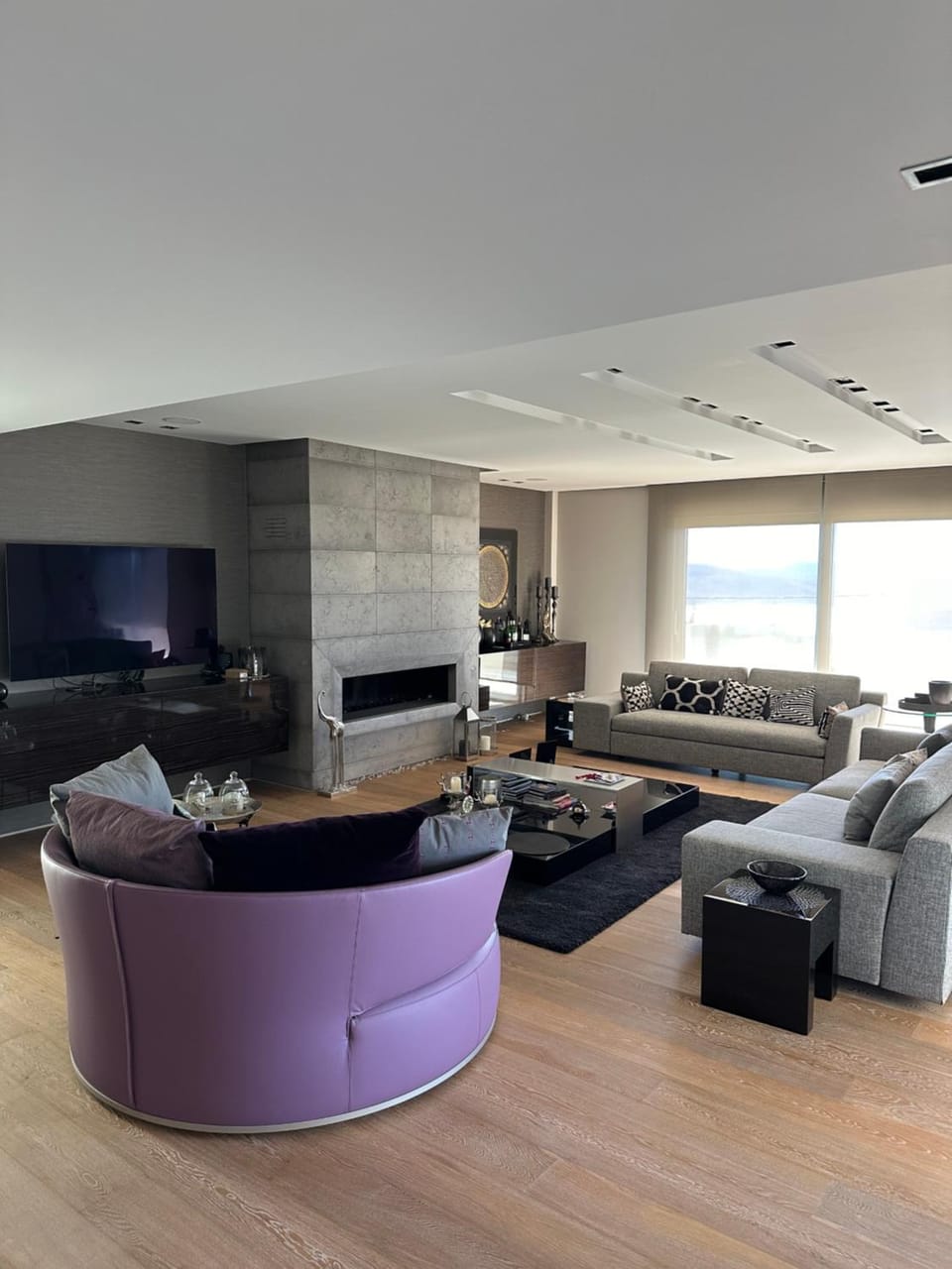 Communal lounge/ TV room, TV and multimedia, Living room