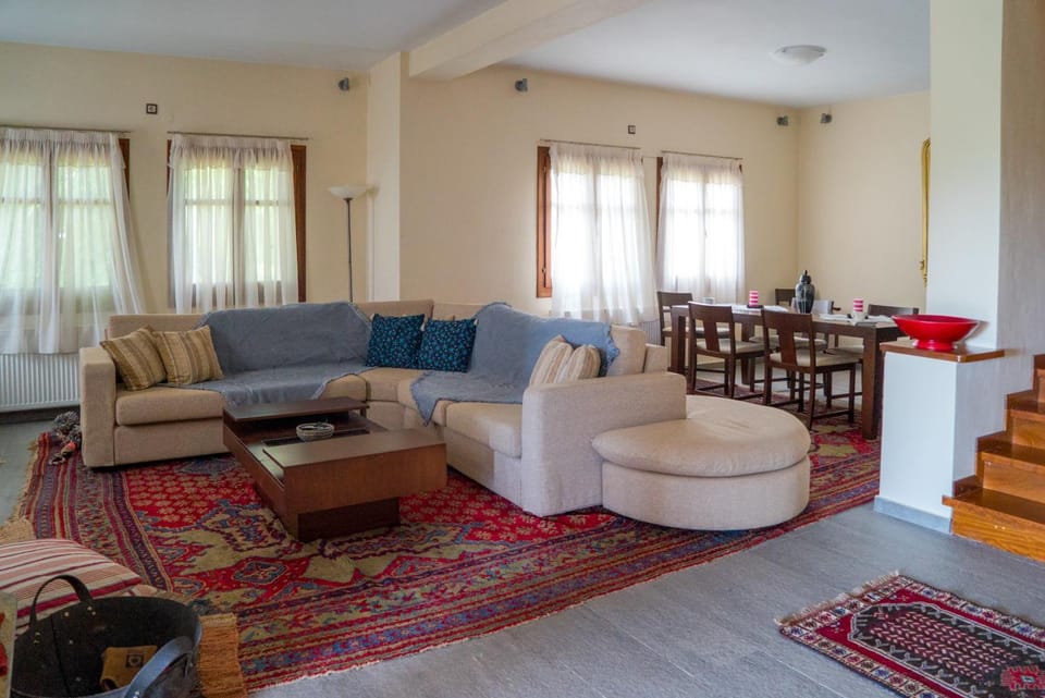 Villa Maria Amalia Villa in Magnesia Prefecture, Greece