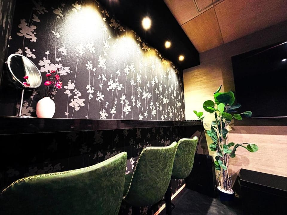 NEW 2025 Fam-Friendly JP House 7ppl Downtown 1 min Apartment in Shinjuku