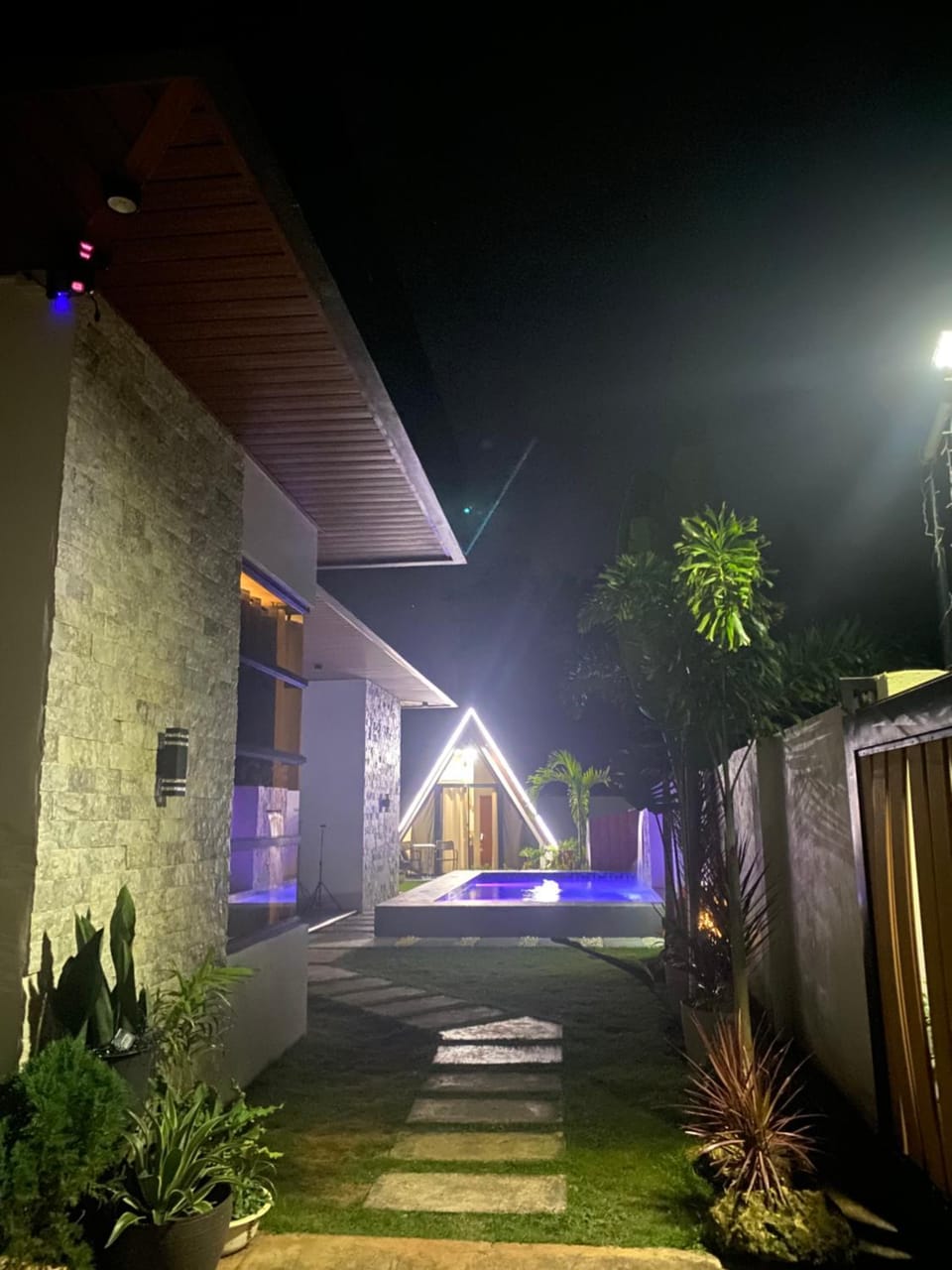 Grand Cabins Cabin in Panglao