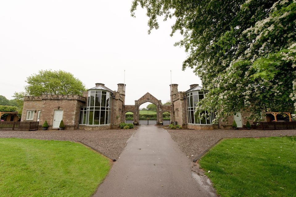 Property building, Spring, Day, Natural landscape