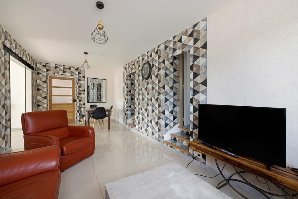 Property building, Living room