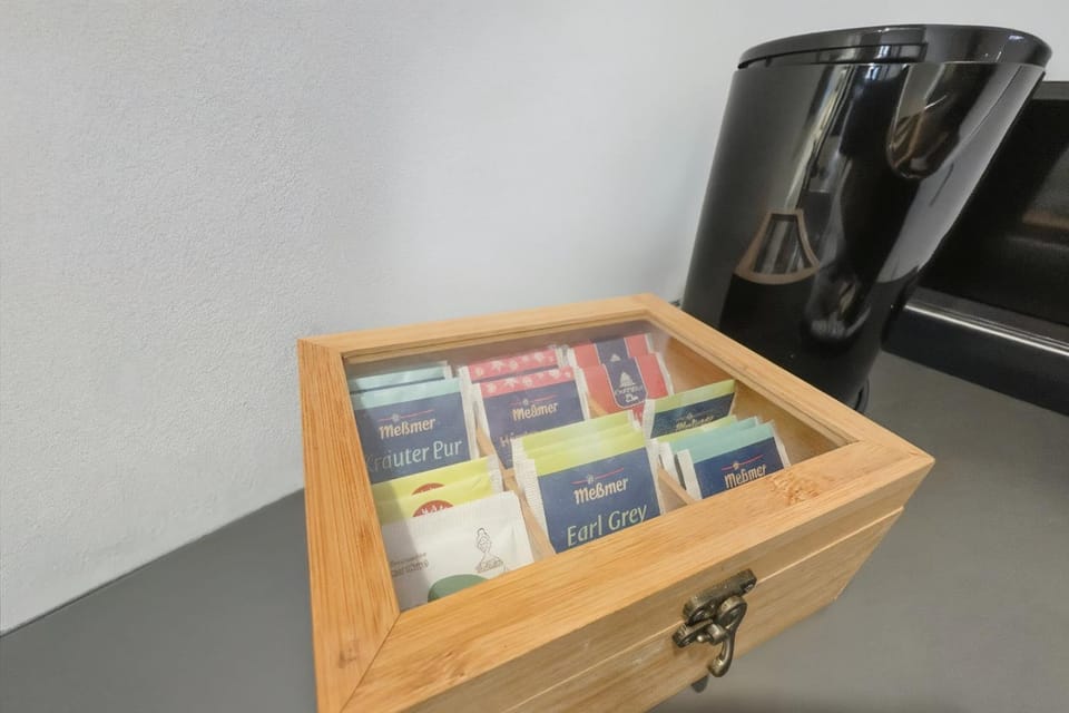 Coffee/tea facilities