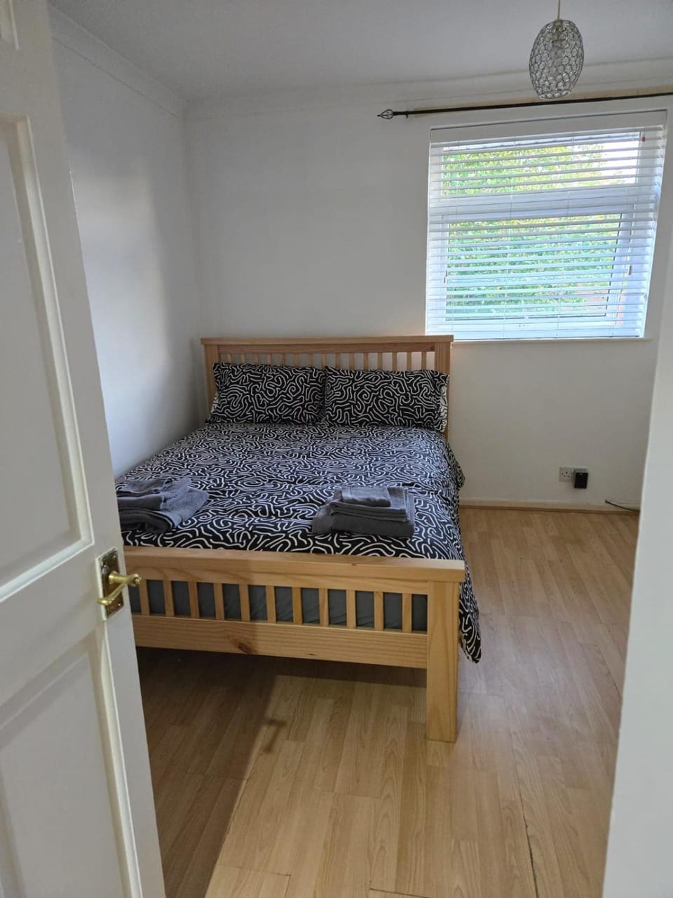 Stylish Home to rent 100m from the Etihad and CoOp Live Apartment in Manchester