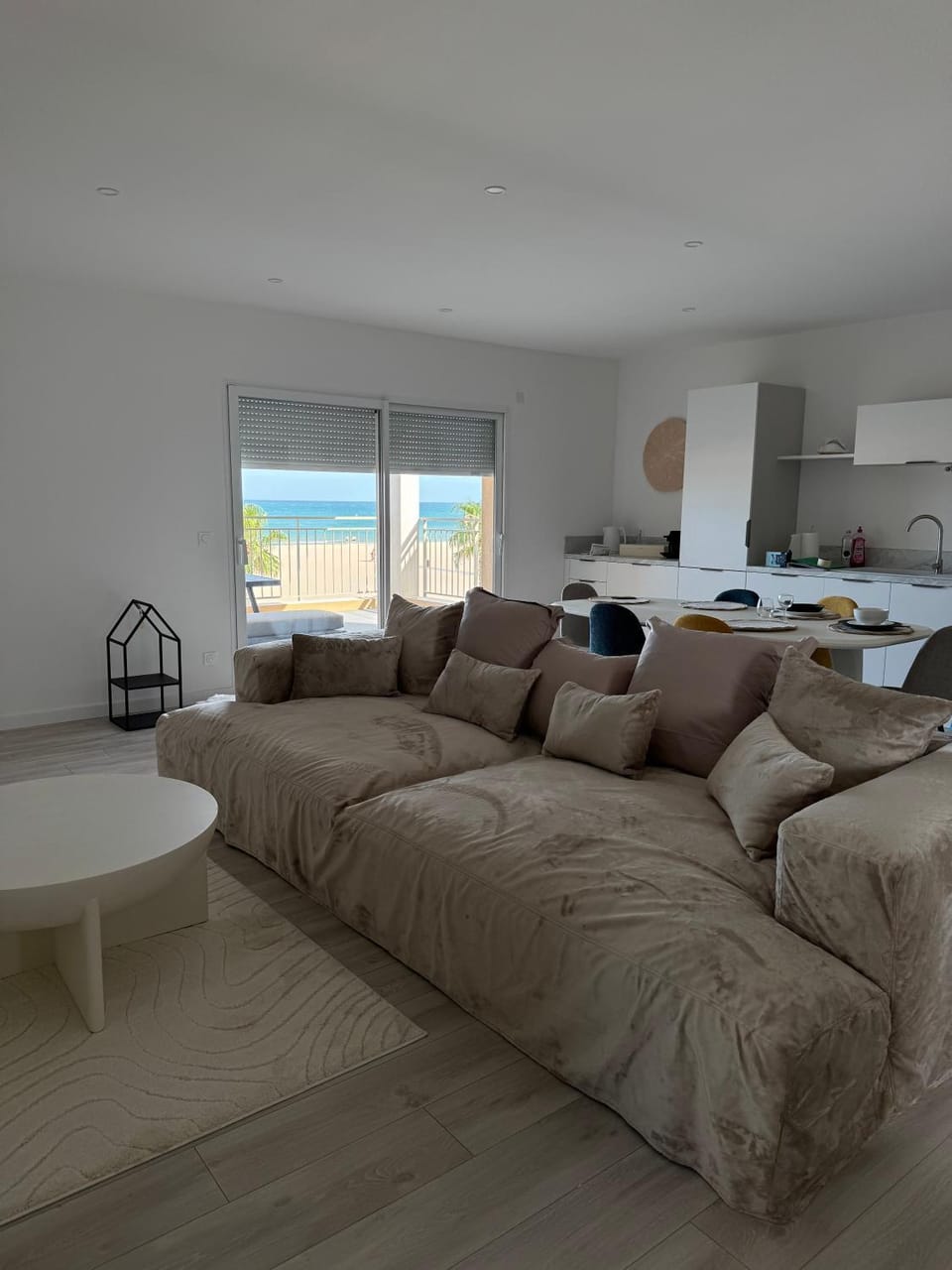 Property building, Living room