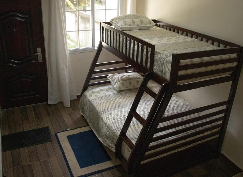 Comfortable and central apartment - Private parking Apartment in Boquete