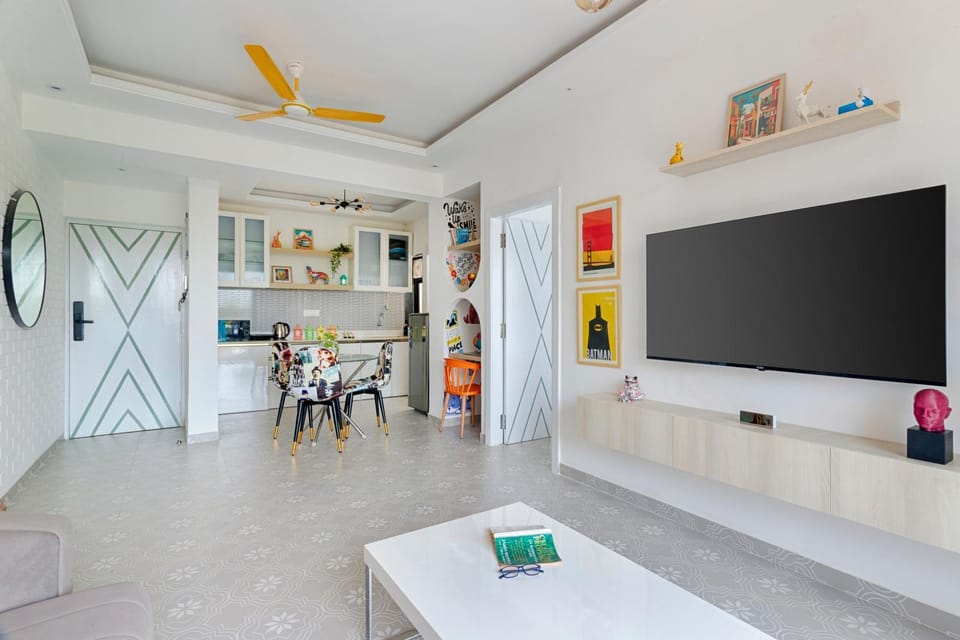 Happy Home by Leo Homes - 2BHK Flat in Candolim Apartment in Candolim