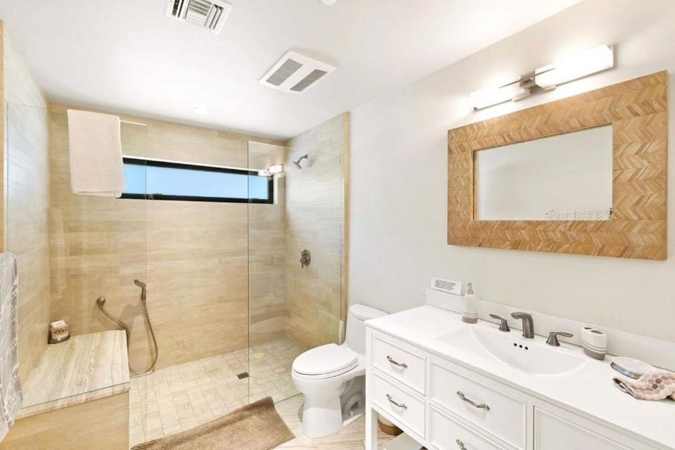 Toilet, Bath