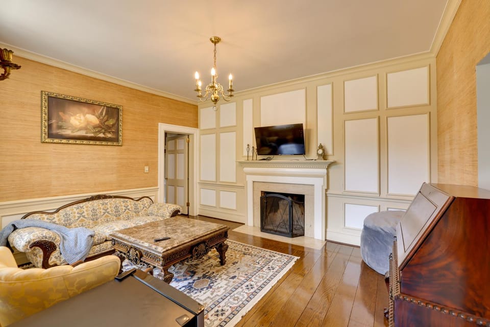Home on Sprawling Estate, 6 Mi to Dtwn Spartanburg House in South Carolina