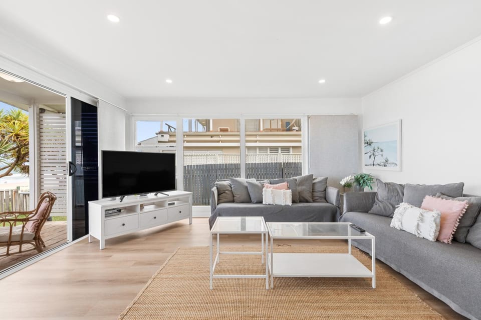 The Beach House House in Mermaid Beach
