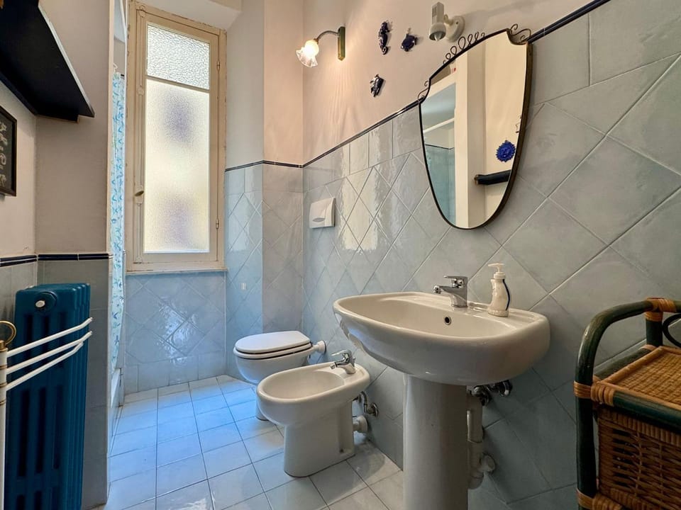 Hostdomus - Cherry House Apartment in Liguria