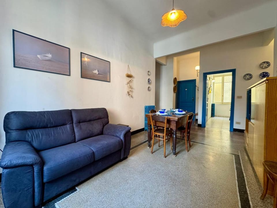 Hostdomus - Cherry House Apartment in Liguria