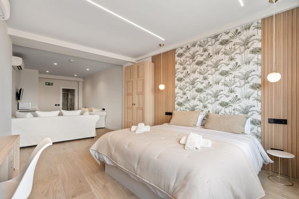 Living room, Bedroom