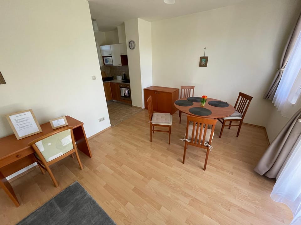Büki Villa Park Apartman Apartment in Hungary
