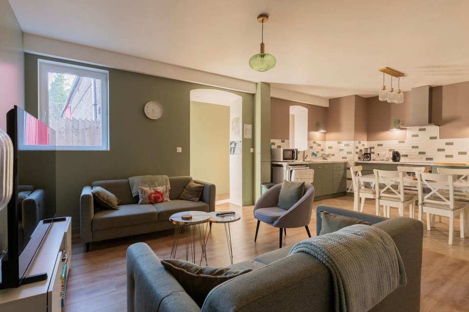 Property building, Living room