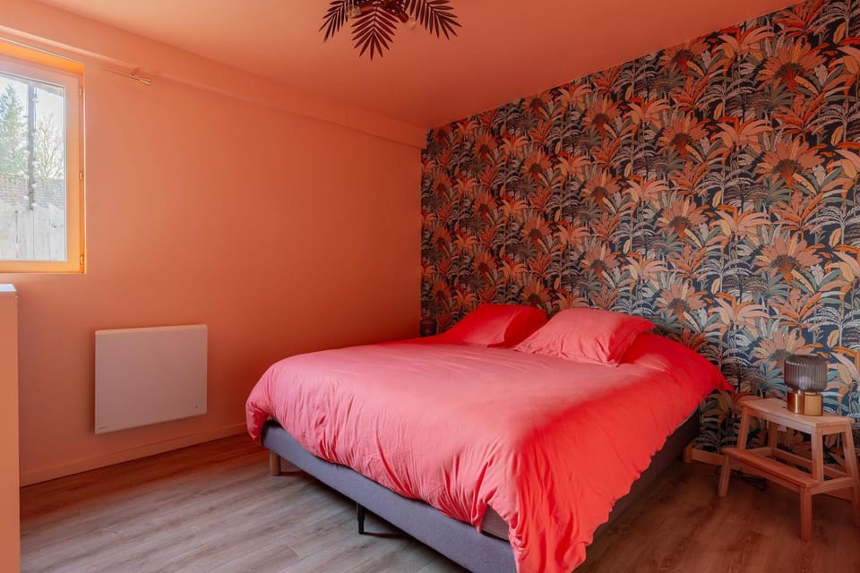 Living room, Bedroom