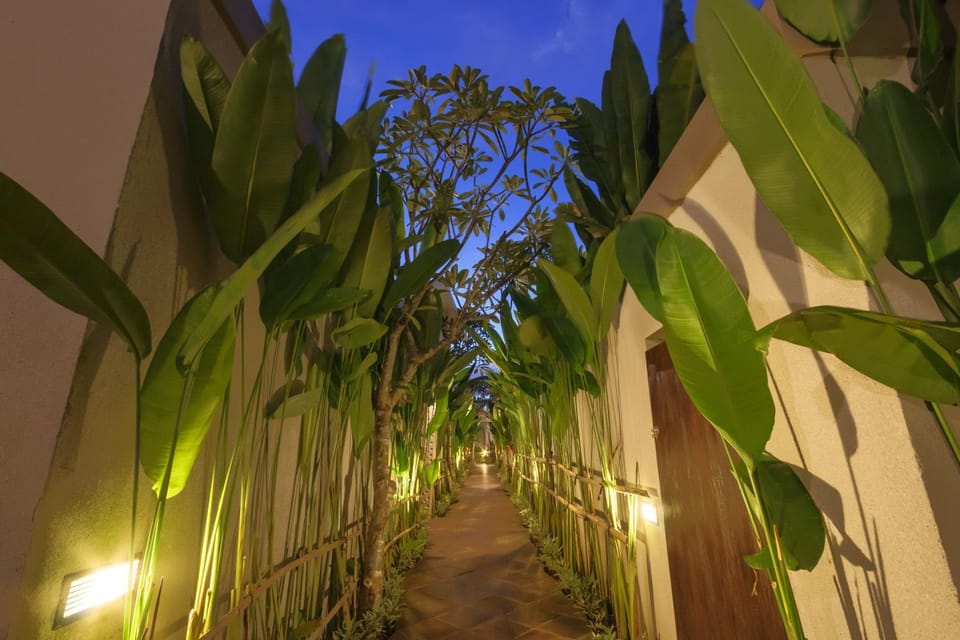 Property building, Natural landscape, Street view