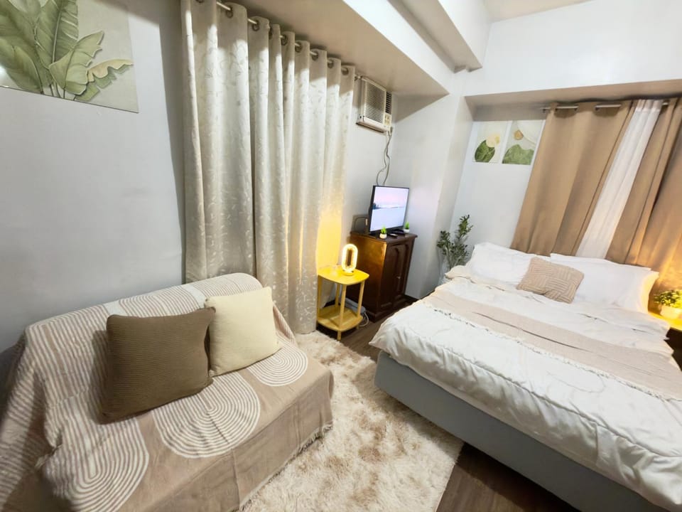 1BR LaVerti Cloud Nine Suite Family affordable staycation Apartment in Pasay