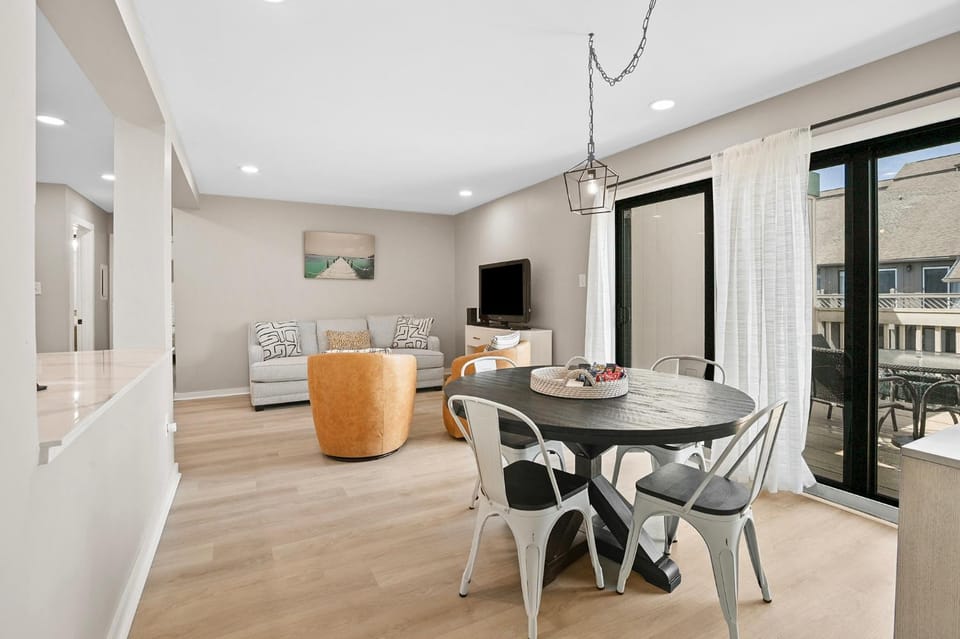 Coastal Cove Apartment in South Carolina