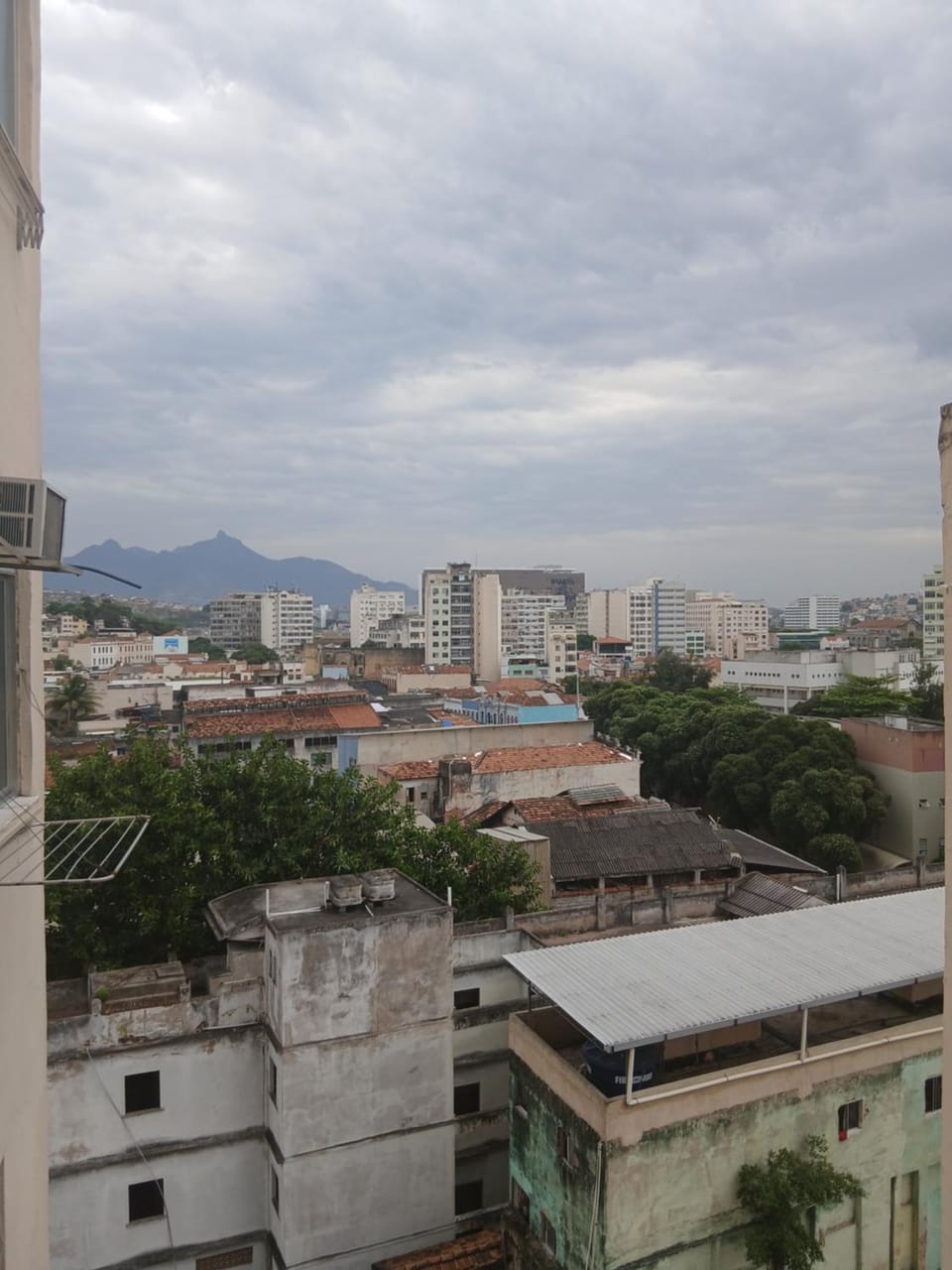 Quarto e sala completo no centro, totalmente privativo, metrô perto Apartment in Rio de Janeiro