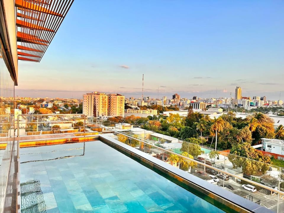 Balcony/Terrace, Pool view, Swimming pool