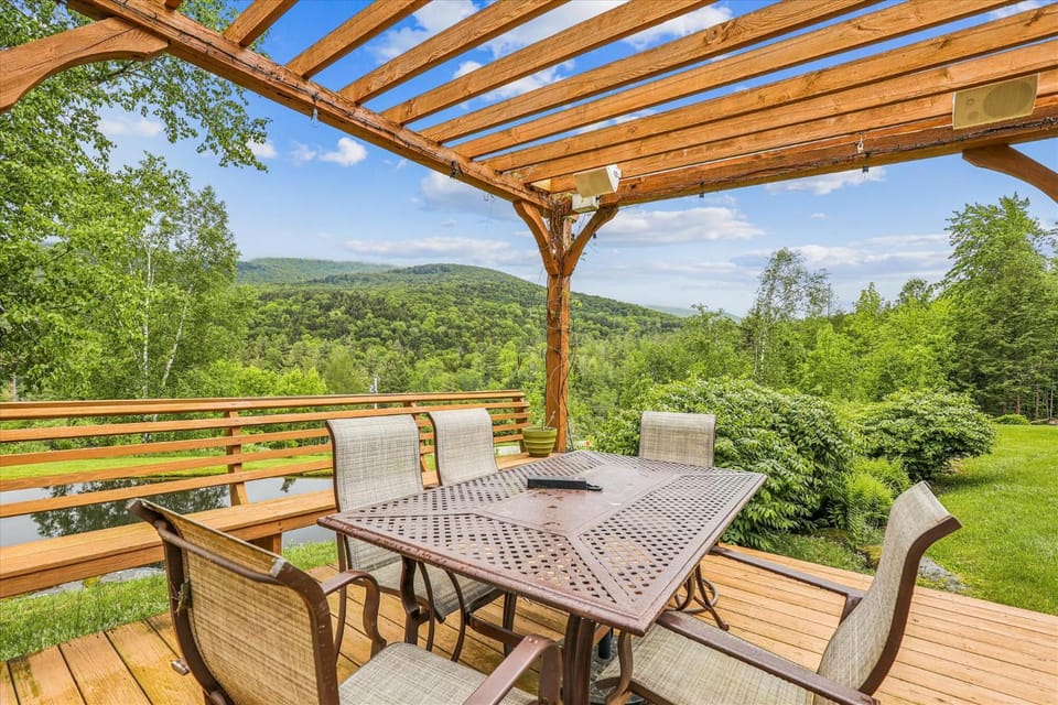 Stowe Hollow House in Stowe