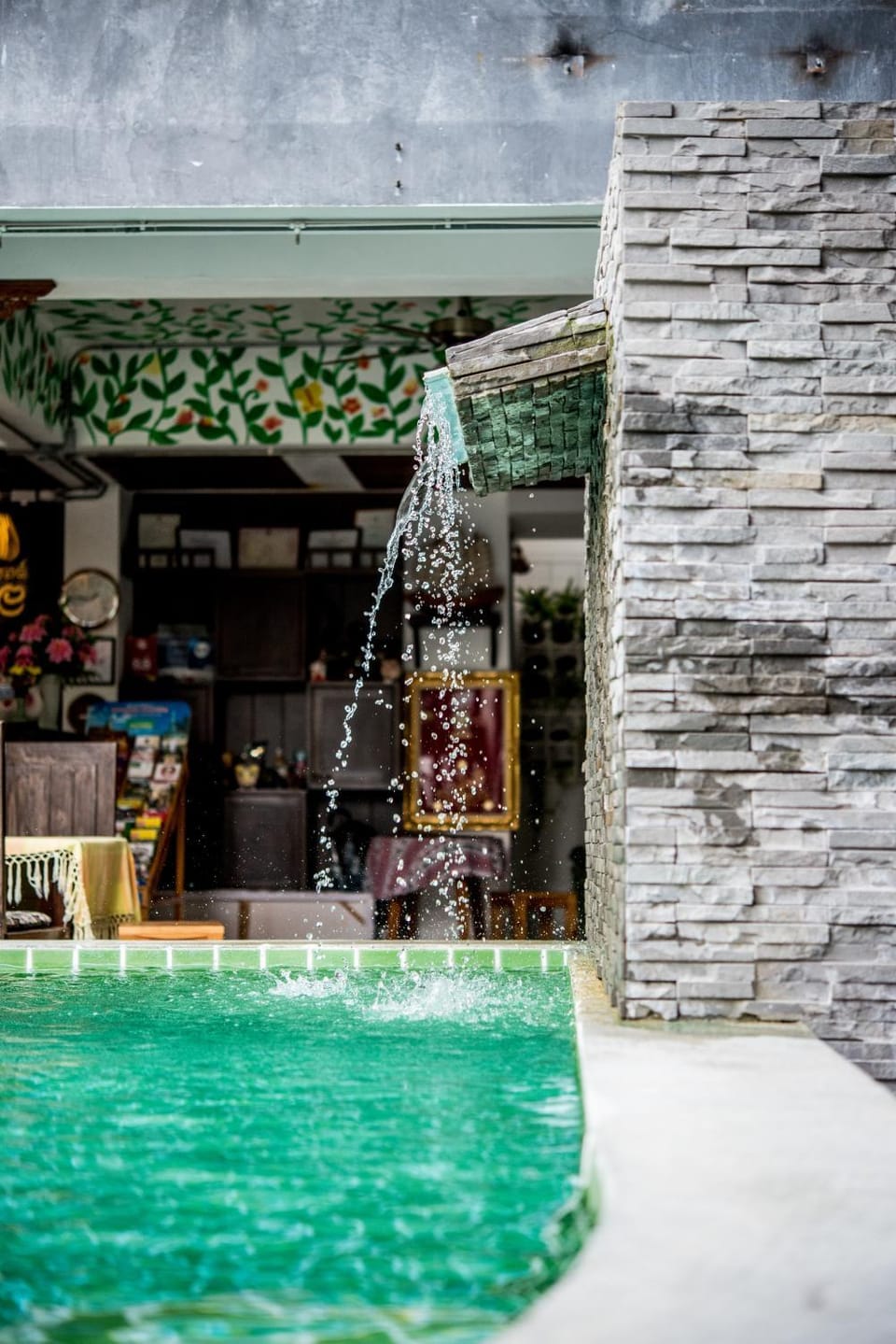 Swimming pool