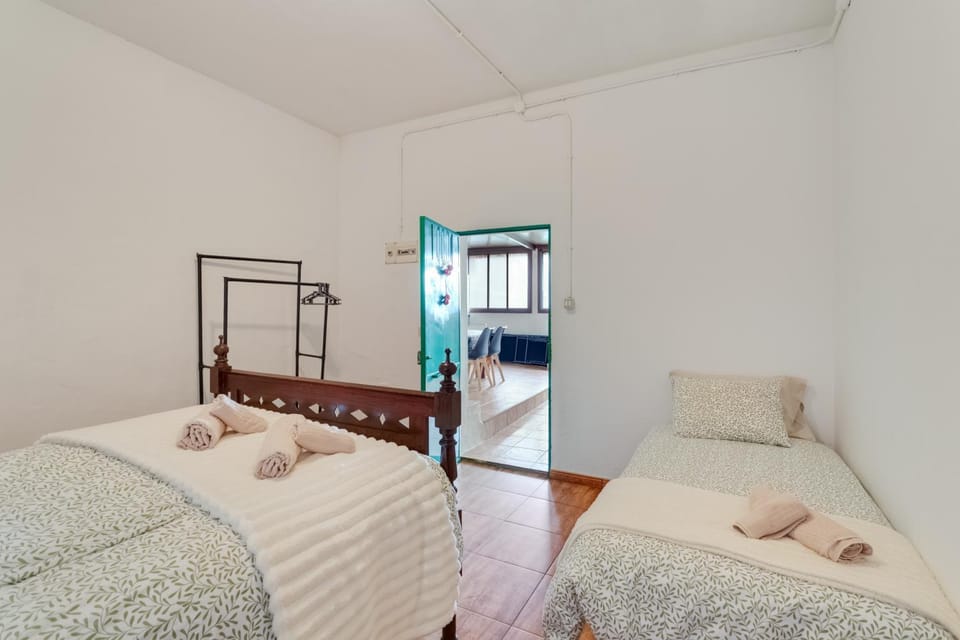 Property building, Living room, Bedroom