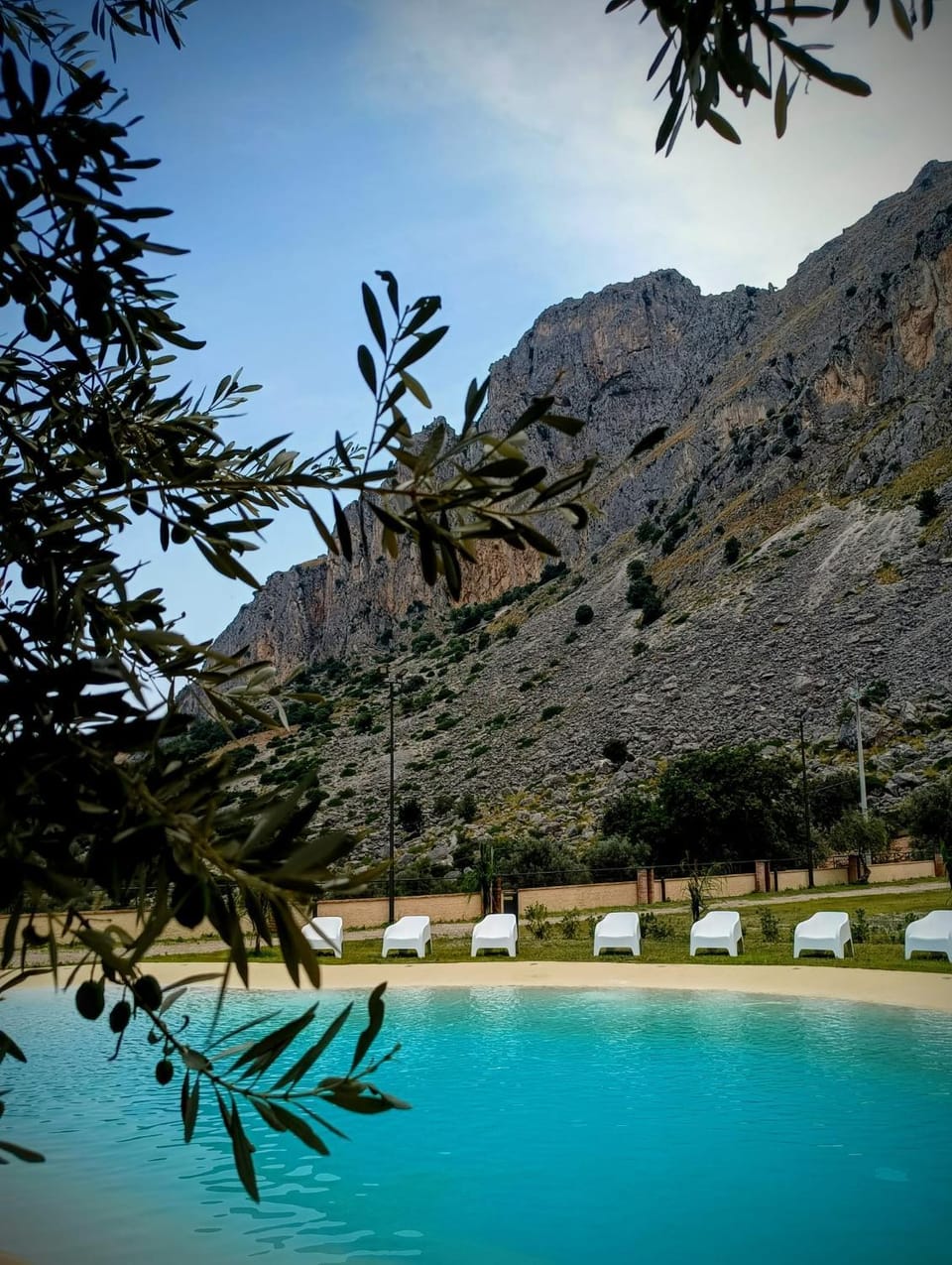 Nearby landmark, Spring, Day, Natural landscape, Mountain view, Pool view, Swimming pool