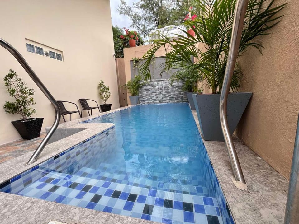 Pool view, Swimming pool