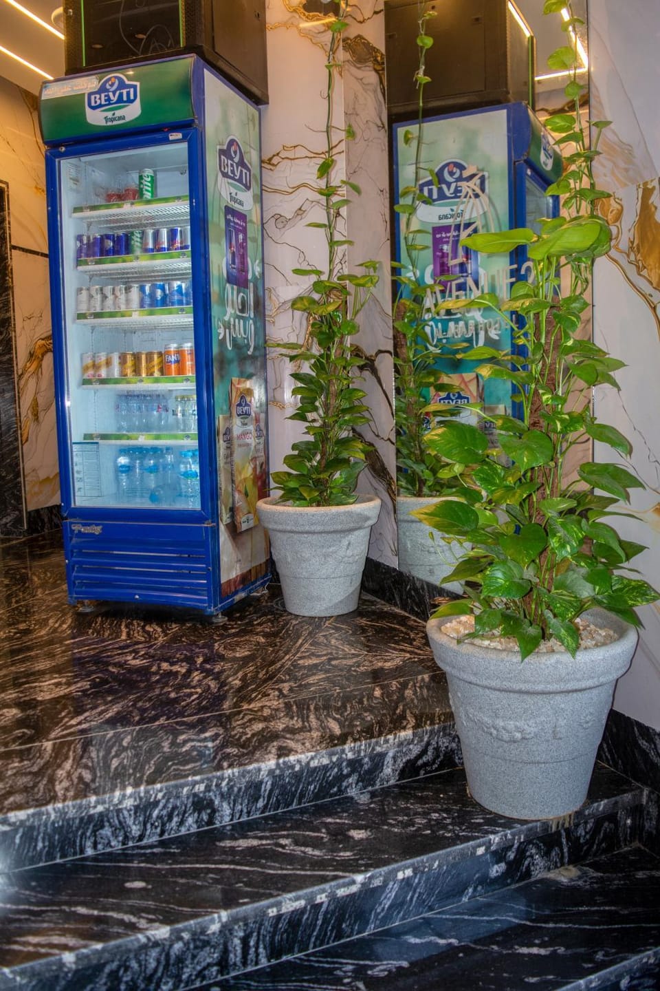 vending machine